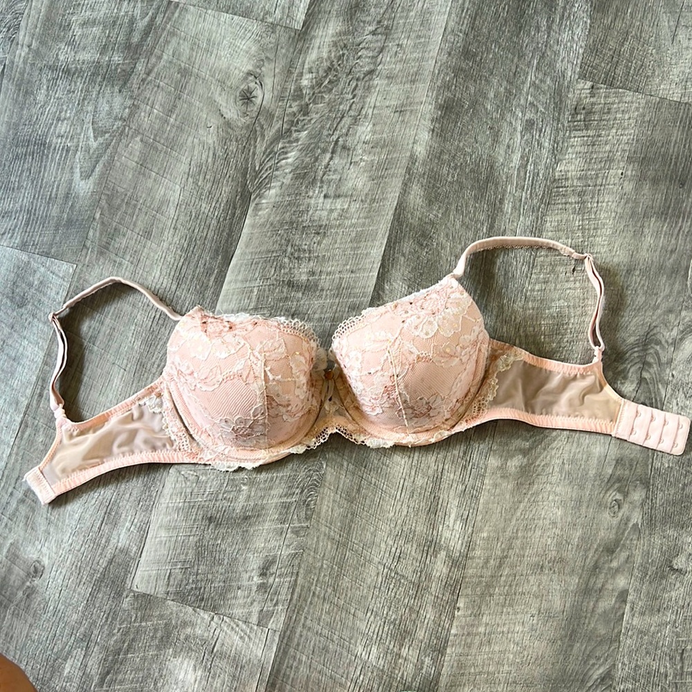 Victoria’s Secret Angels Bra